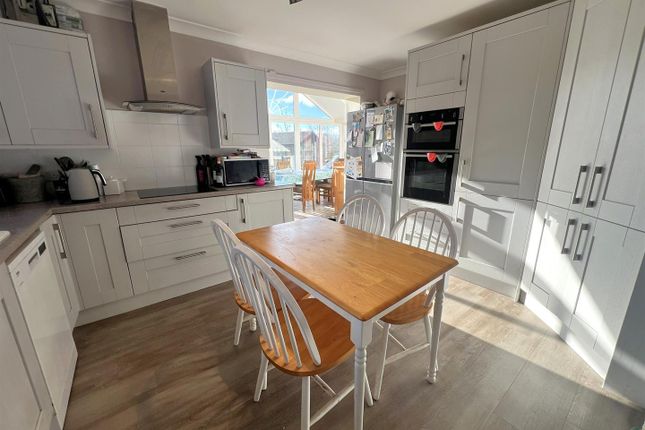 23, Office Road, Cinderford photo 3