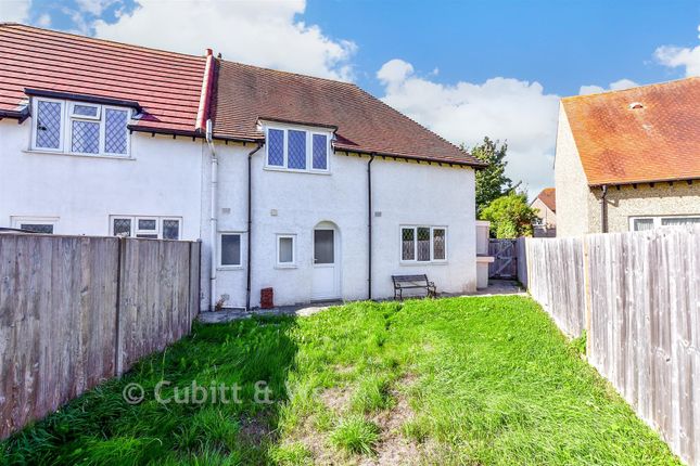 44, Park Way, Havant photo 2