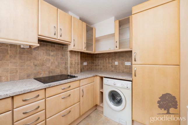 111 Sandy Lane North,, Wallington, Surrey photo 5