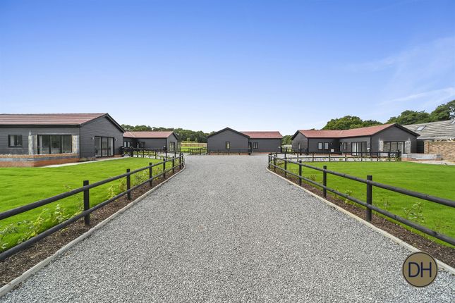 1, Timberland Farm, Solid Lane, Doddinghurst photo 2