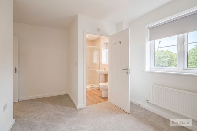 52, Bluebell Way, LOUGHBOROUGH photo 5