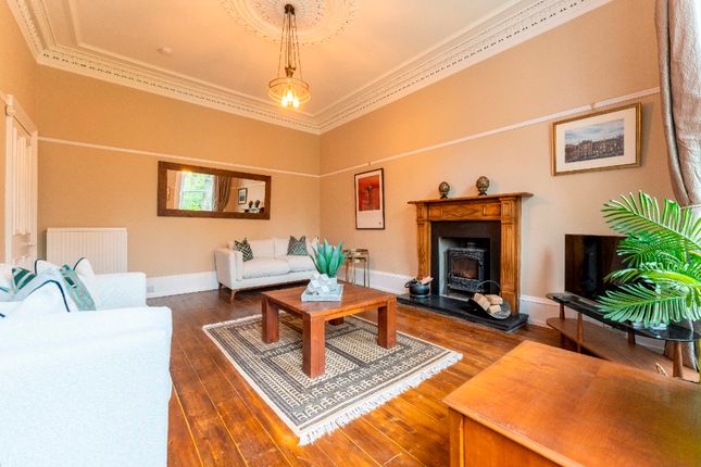 Town house to rent in Banavie Road, Glasgow