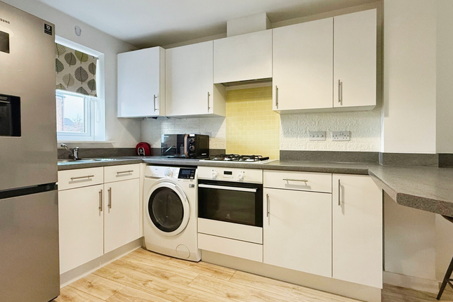 11 Tal Coed, Bridgend photo 4