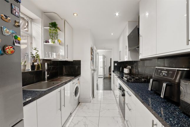 35A, Romney Road, Hayes photo 4