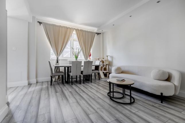 2-bed flat on Chatsworth Court, Kensington W8, £889,000