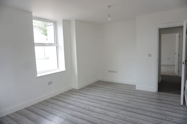 Flat 4, 9 Third Avenue, Nottingham photo 3