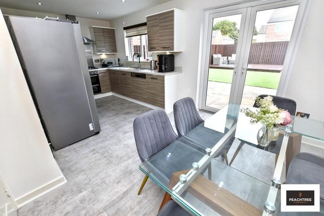 31, Craigmuir Drive, Bishopton photo 4