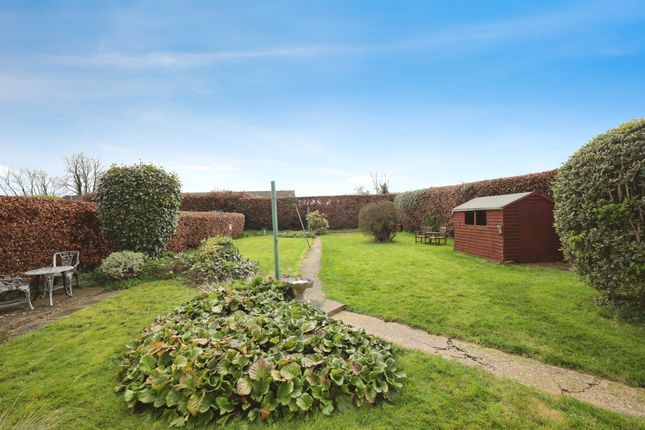 Detached bungalow for sale in Ferniefields, High Wycombe