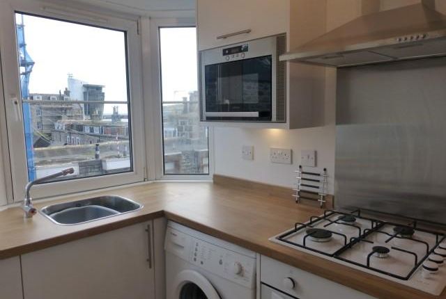 Thumbnail Flat to rent in New Pier Road, Aberdeen