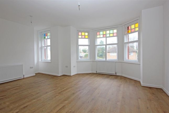 Thumbnail Flat to rent in Spencer Road, South Croydon