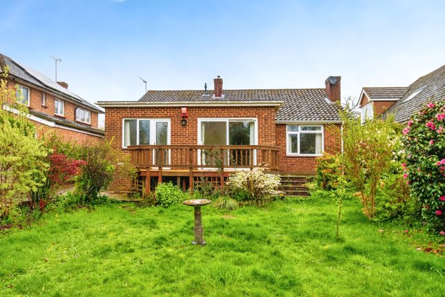 Bungalow for sale in Beechwood Close, Chandler's Ford, Eastleigh, Hampshire