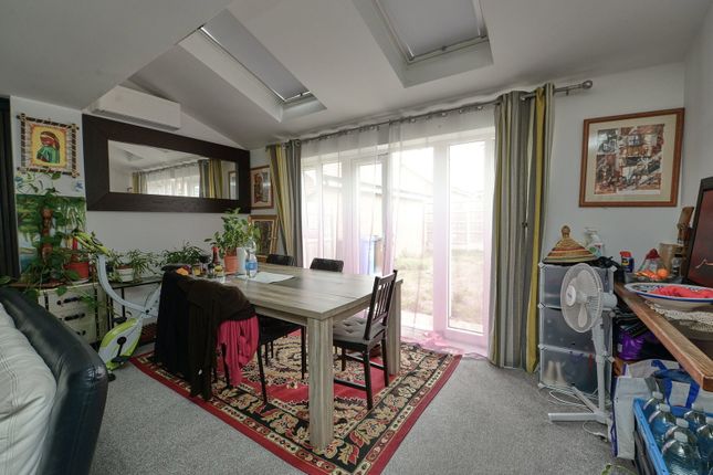 29, Albuhera Road, ALDERSHOT photo 4