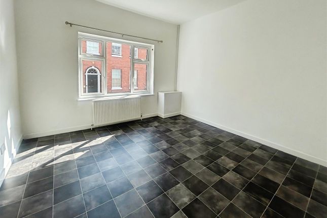 22A, Lawton Street, Congleton photo 2