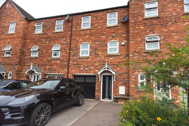 Thumbnail Town house for sale in Goldfinch Court, Wath-Upon-Dearne, Rotherham