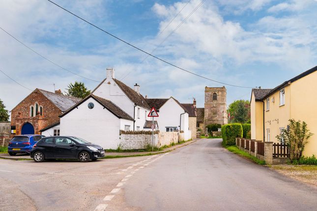 Detached house for sale in The Dutch Barn, Cleveland Farm Barns, Shrivenham Road, Longcot