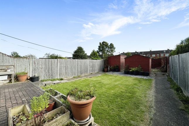 End terrace house for sale in Kingston Road, Willerby, Hull