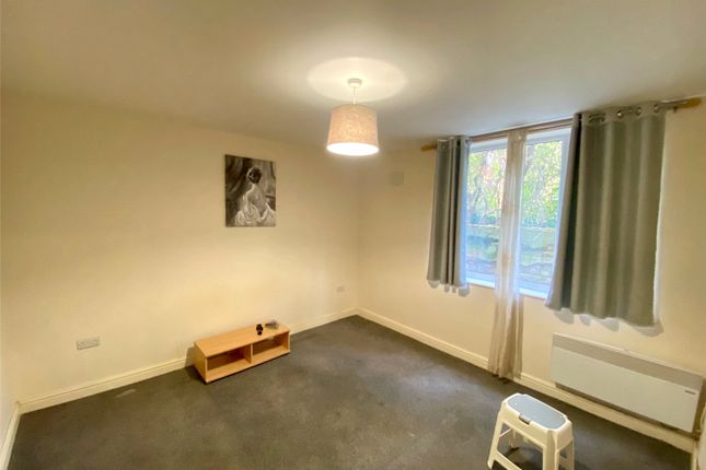 Flat 2, 16, Vivian Avenue, Nottinghamshire photo 3