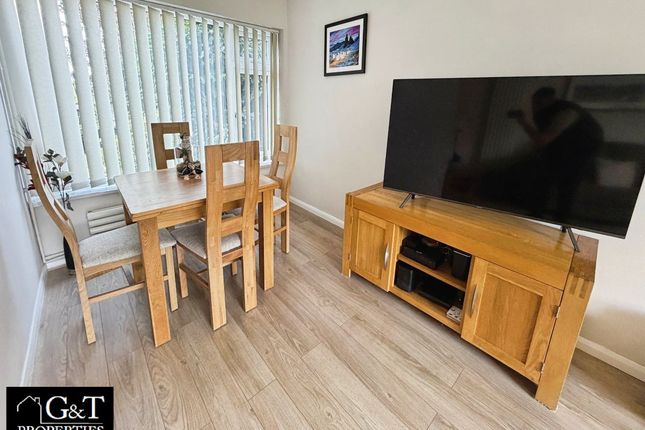 1 Maidstone Drive, Stourbridge photo 5