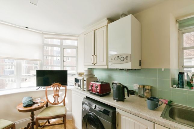 23 Harewood Court,, Wilbury Road, East Sussex photo 3