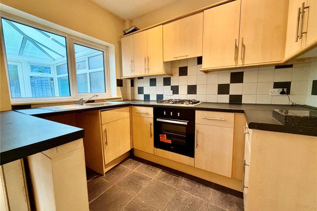 19, Lindbury Avenue, Greater Manchester photo 4
