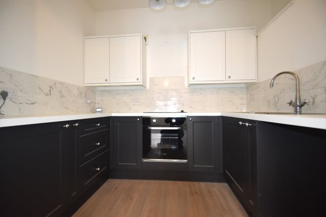 Flat to rent in Fratton Road, Portsmouth, Hampshire