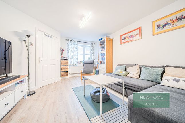 8, Trefoil Way, Bristol photo 2
