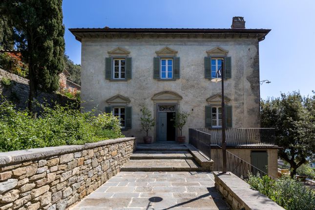 Thumbnail Villa for sale in Cortona, Arezzo, Tuscany, Italy