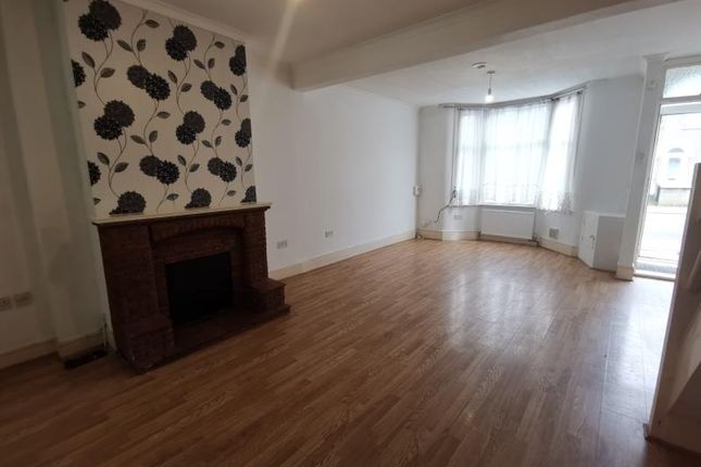 Property to rent in Bulwer Road, Edmonton