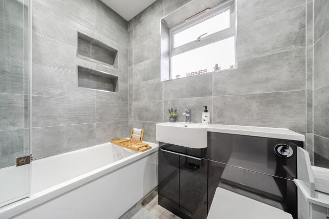 33, Highfield Villas, Sherburn In Elmet photo 2