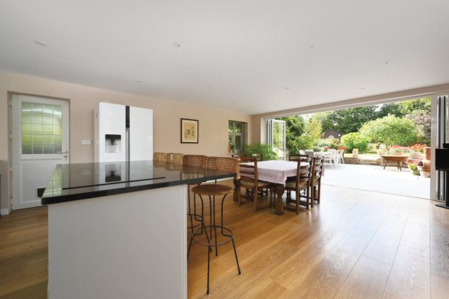 Windover,, Hill Top Road, East Grinstead photo 3