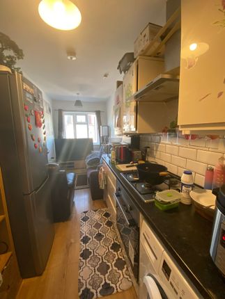 258, Green Lane, Ilford photo 2