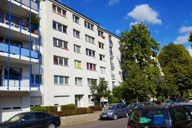 Apartment for sale in Kiehlufer 65 12059, Berlin, Brandenburg And Berlin, Germany
