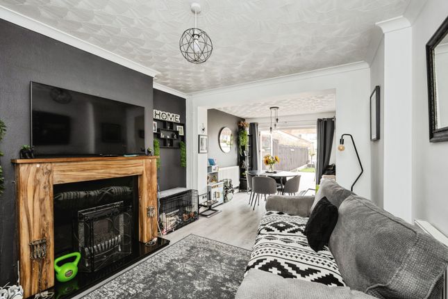 67, Ael-y-Bryn Road, West Glamorgan photo 3
