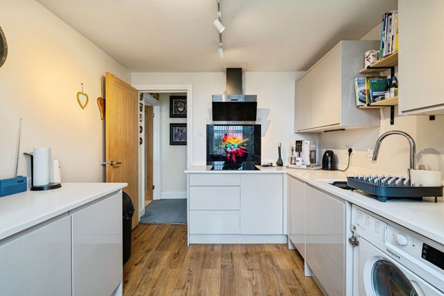 28, Hillcrest Court, Diss photo 4