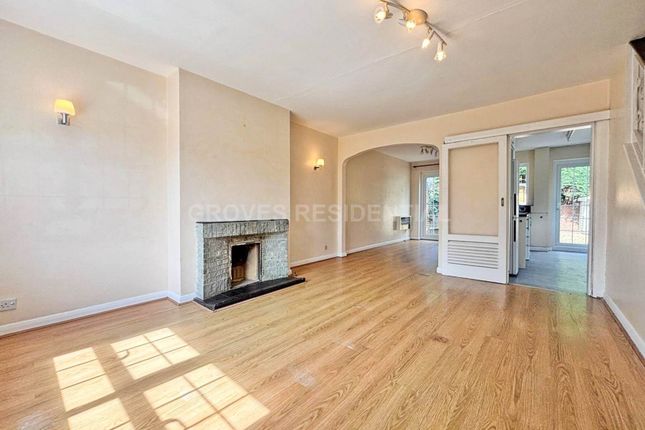 6, Nelson Road, New Malden photo 2