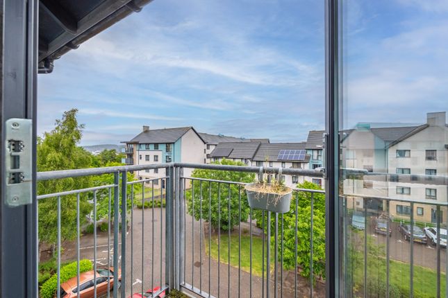 14/4 Harvesters Square, Midlothian photo 3