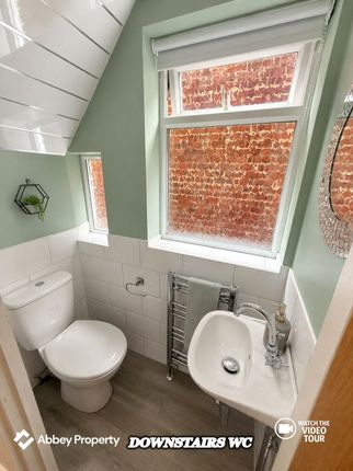 82 St. Michaels Crescent, Luton photo 4