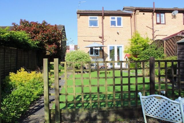 End terrace house for sale in Saxondale Road, Wigston