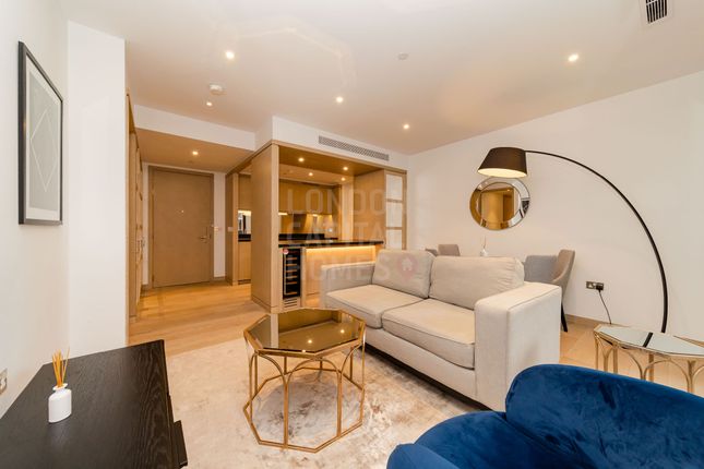 Flat for sale in Rm/G612 Legacy Building, London