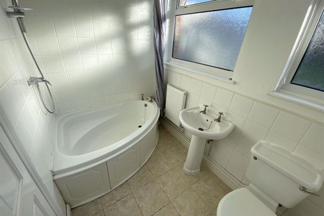 24E, Victoria Road, Newport photo 5