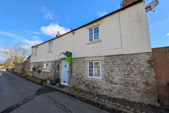 Thumbnail Cottage to rent in The Green, High Coniscliffe, Darlington