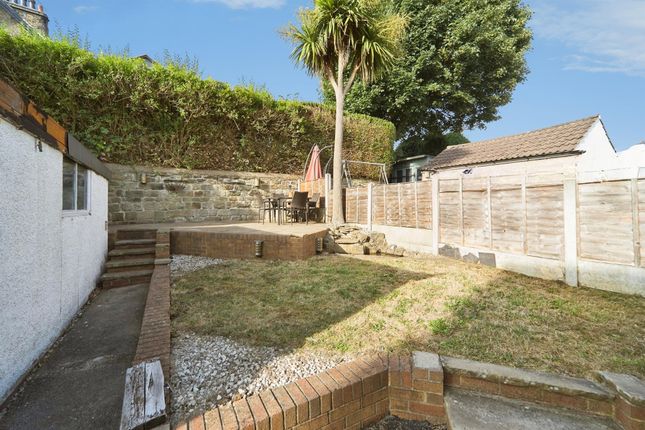 10, Hauxwell Drive, Leeds photo 4