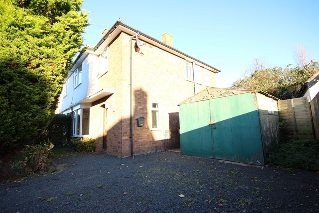 Thumbnail Semi-detached house to rent in Leigh Sinton Road, Malvern