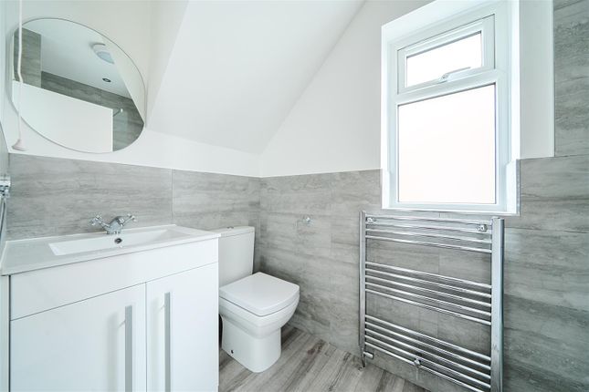 79, Gosport Road, Lee-On-The-Solent photo 4