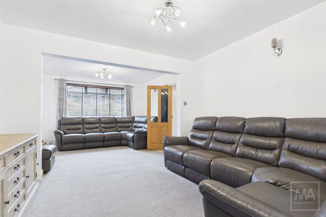 2 Elm Road, Warrington photo 3
