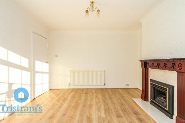 4, Sandringham Drive, Nottingham photo 4