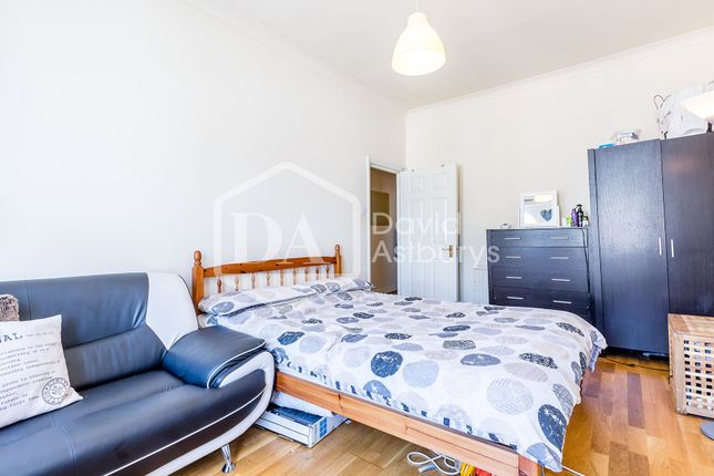 131A, Turnpike Lane, Turnpike Lane photo 5