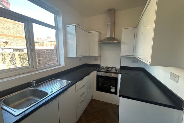 226, Barton Lane, Manchester photo 5