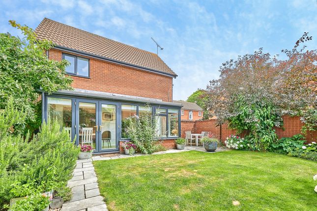 11, Bartholomew Close, Saffron Walden photo 4
