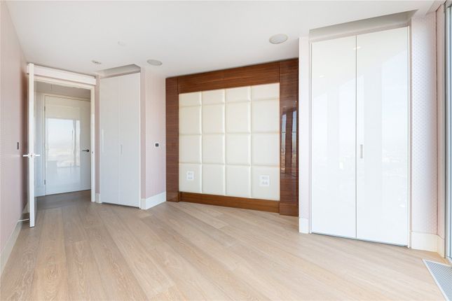 Apartment 5, 1, St. George Wharf, London photo 3